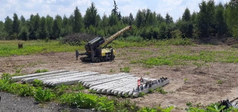Фундамент на забивных ЖБ сваях