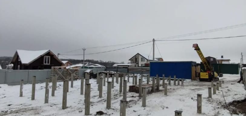 Фундамент на забивных ЖБ сваях