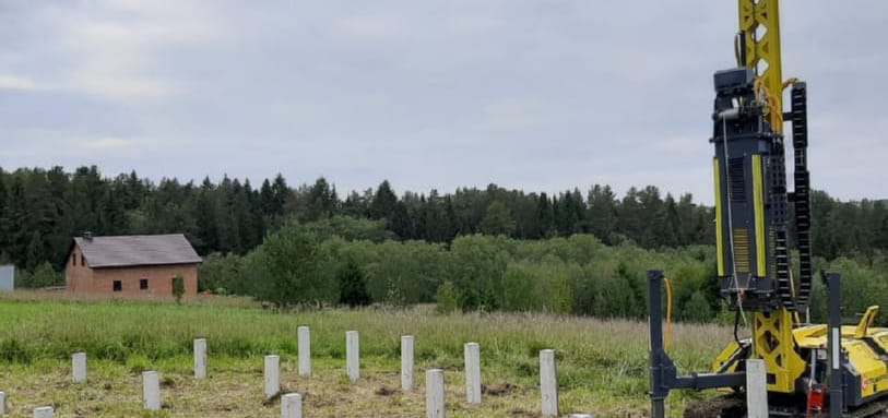 Фундамент на забивных ЖБ сваях